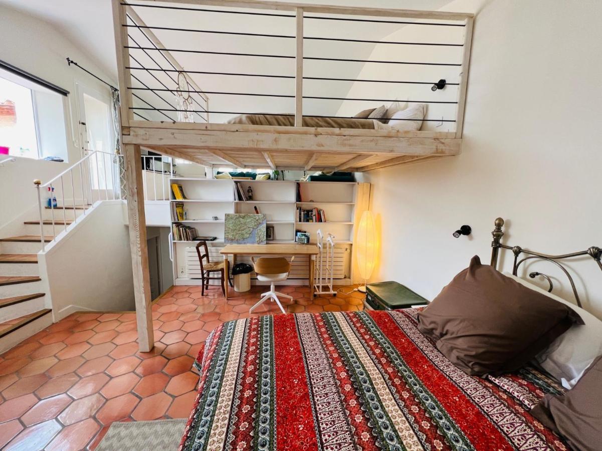 Penthouse Studio Privee Couple Ou Famille- La Maison Searle A Tourtour Kültér fotó